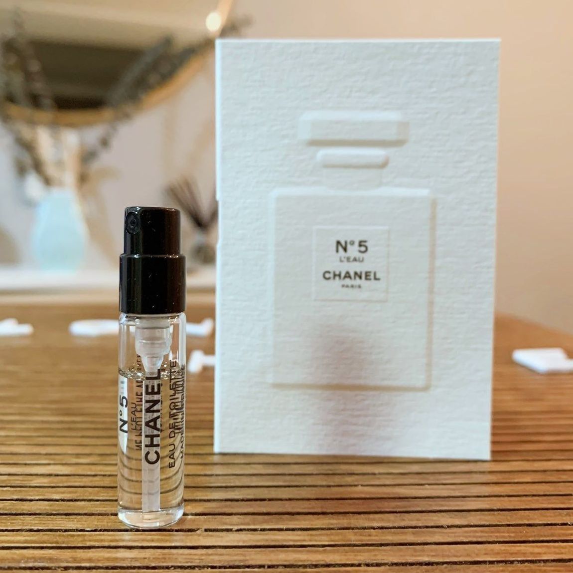 Chanel_ Coco Mademoiselle Eau de Toilette 1.5ml 2ml Vial Fragrance