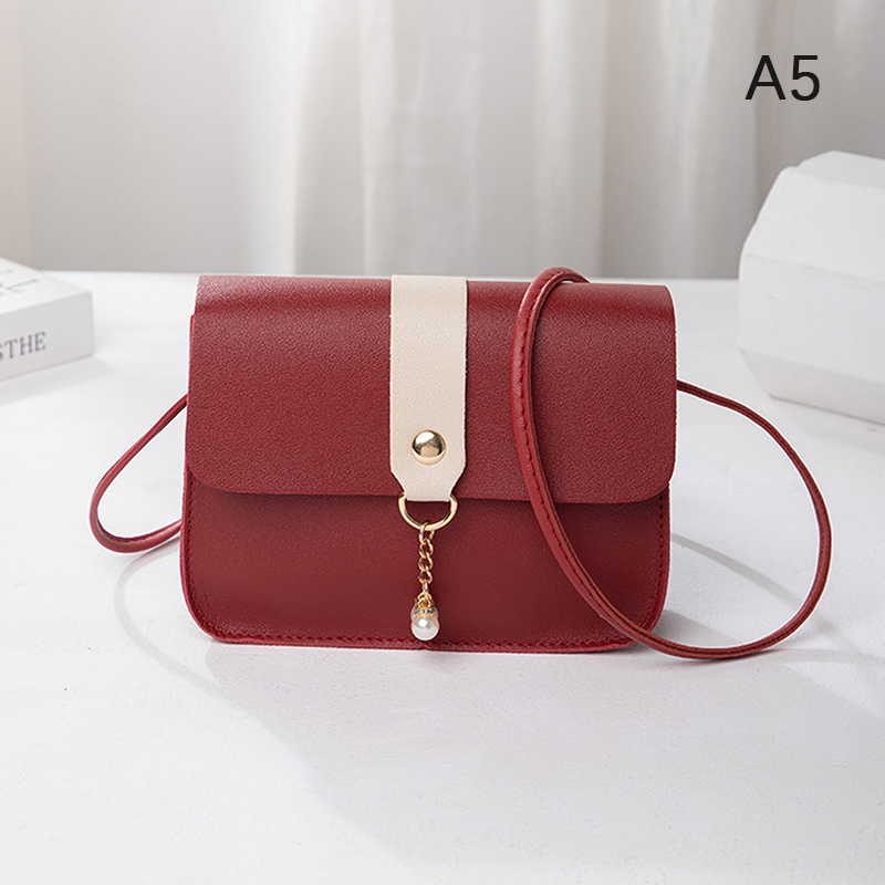 Contrast%20Women%20Shoulder%20Bag%20Simple%20Pearl%20Pendant%20Luxury%20Designer%20Handbag%20Messenger%20Bag%20Small%20Square%20Crossbody%20Mobile%20Phone%20Purse%20LUKE%20-%20Image%205