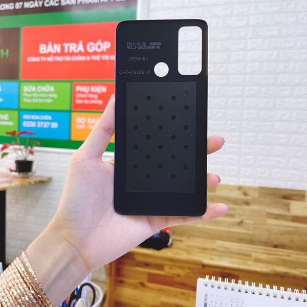 [ ẢNH THẬT ] Nắp lưng Vsmart Live 4 như hình