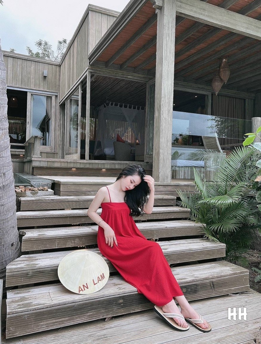 Váy maxi đi biển, đầm maxi đỏ chun sau chất lụa xin xò