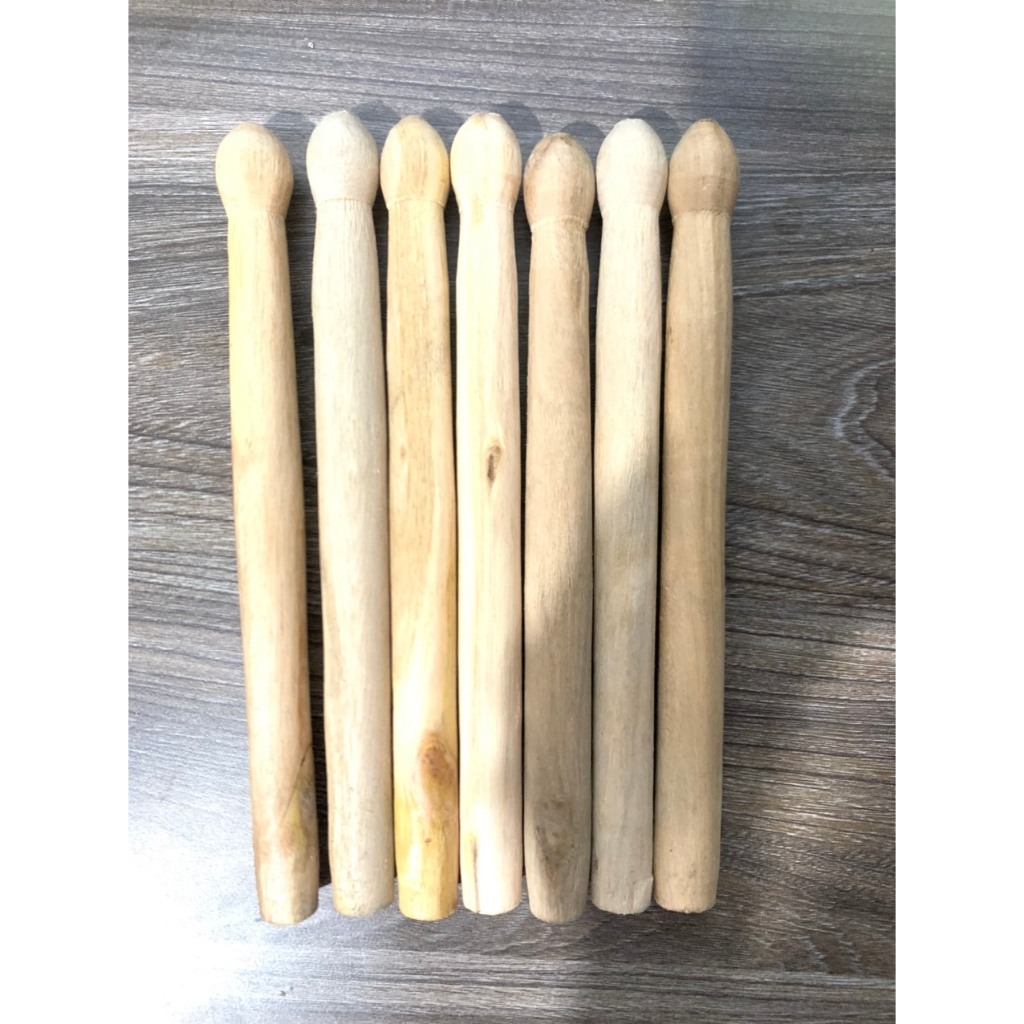 1 đôi Dùi đánh trống con,trống đội trống thiếu nhi size 20cm và 25cm; dùi trống trường học