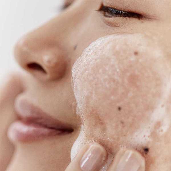 Sữa rửa mặt FRESH SOY FACE CLEANSER
