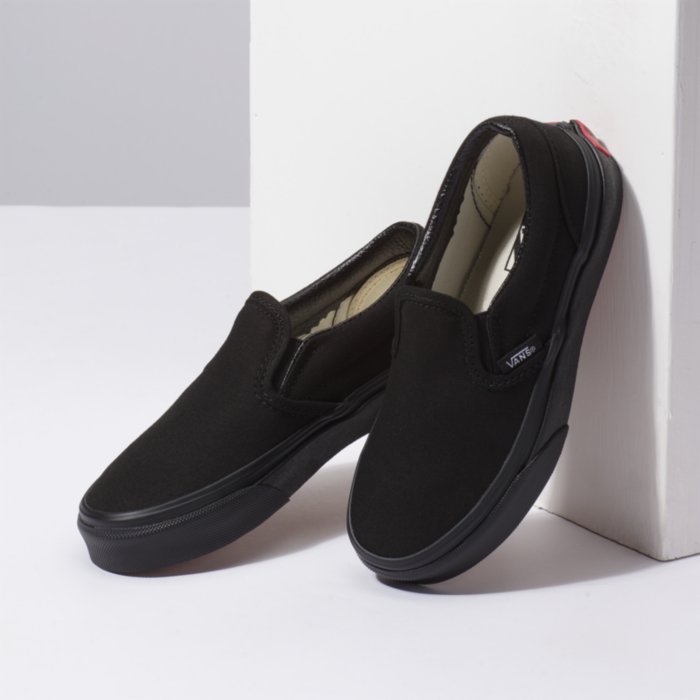 SEPATU SEKOLAH ANAK TANPA TALI HITAM POLOS VANS SLIP ON FULL BLACK