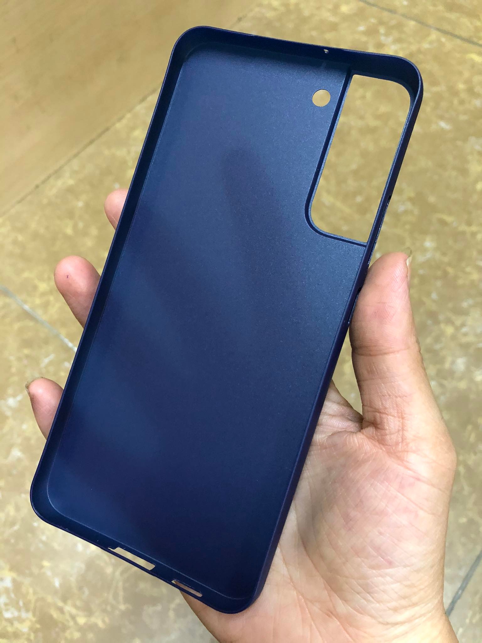 Ốp Lưng Samsung Galaxy S22 Plus Siêu Mỏng Nhám Mờ Hiệu Memumi