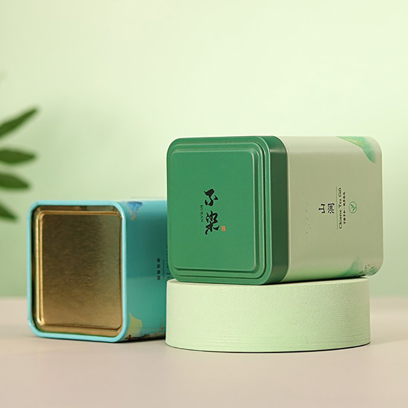 Mini Square Tinplate Storage Box Sealed Tea Caddy Small Coffee Jar Tea Leaves Container Cans Small Spices Storage Boxes.