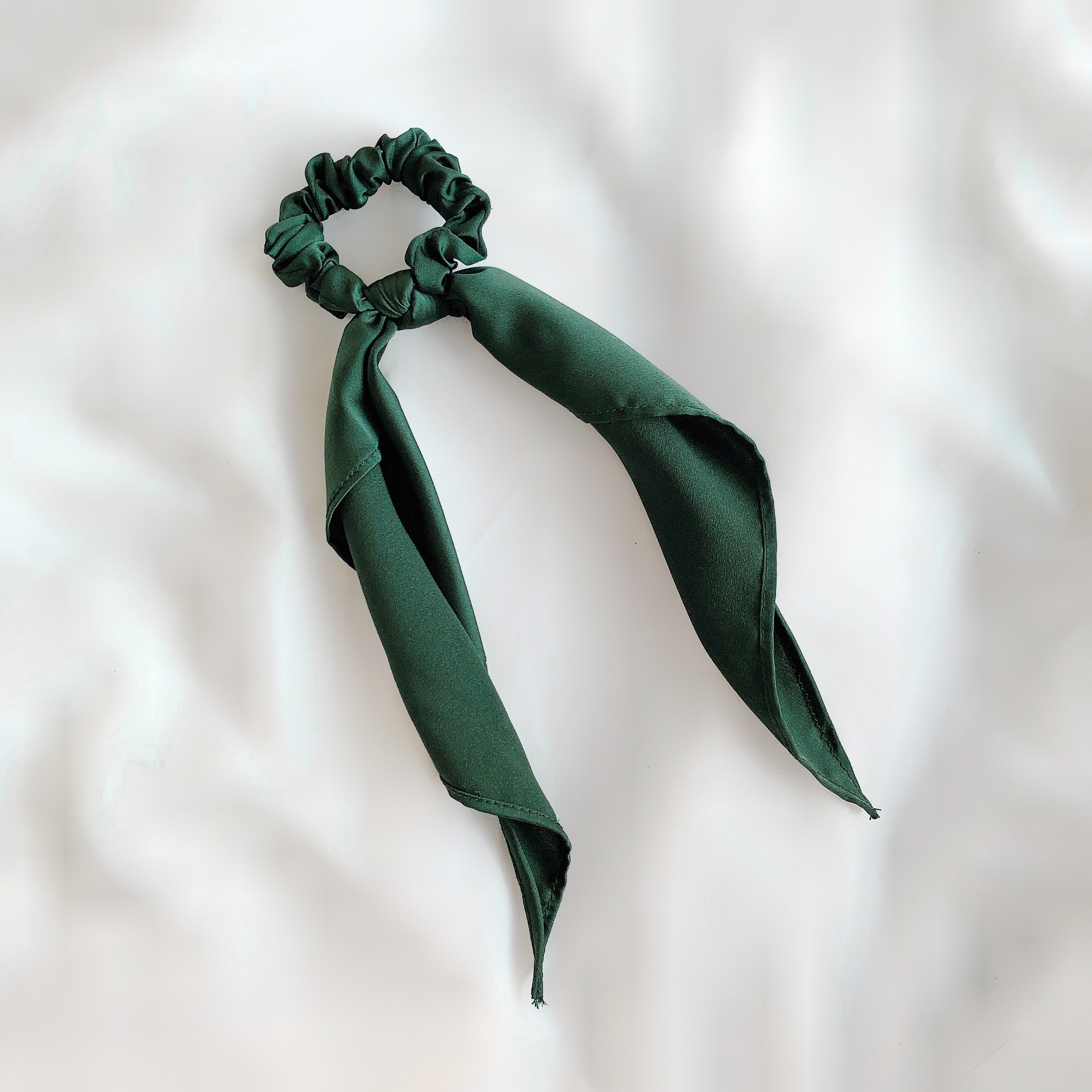 Cột tóc vải tiểu thư Janet Scrunchie The little Bownie