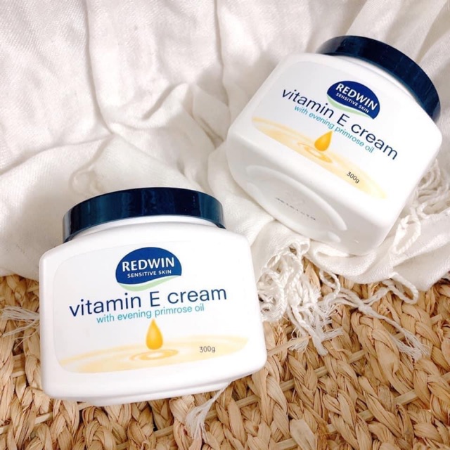 Kem dưỡng ẩm Redwin Vitamin E Cream Úc 300gr