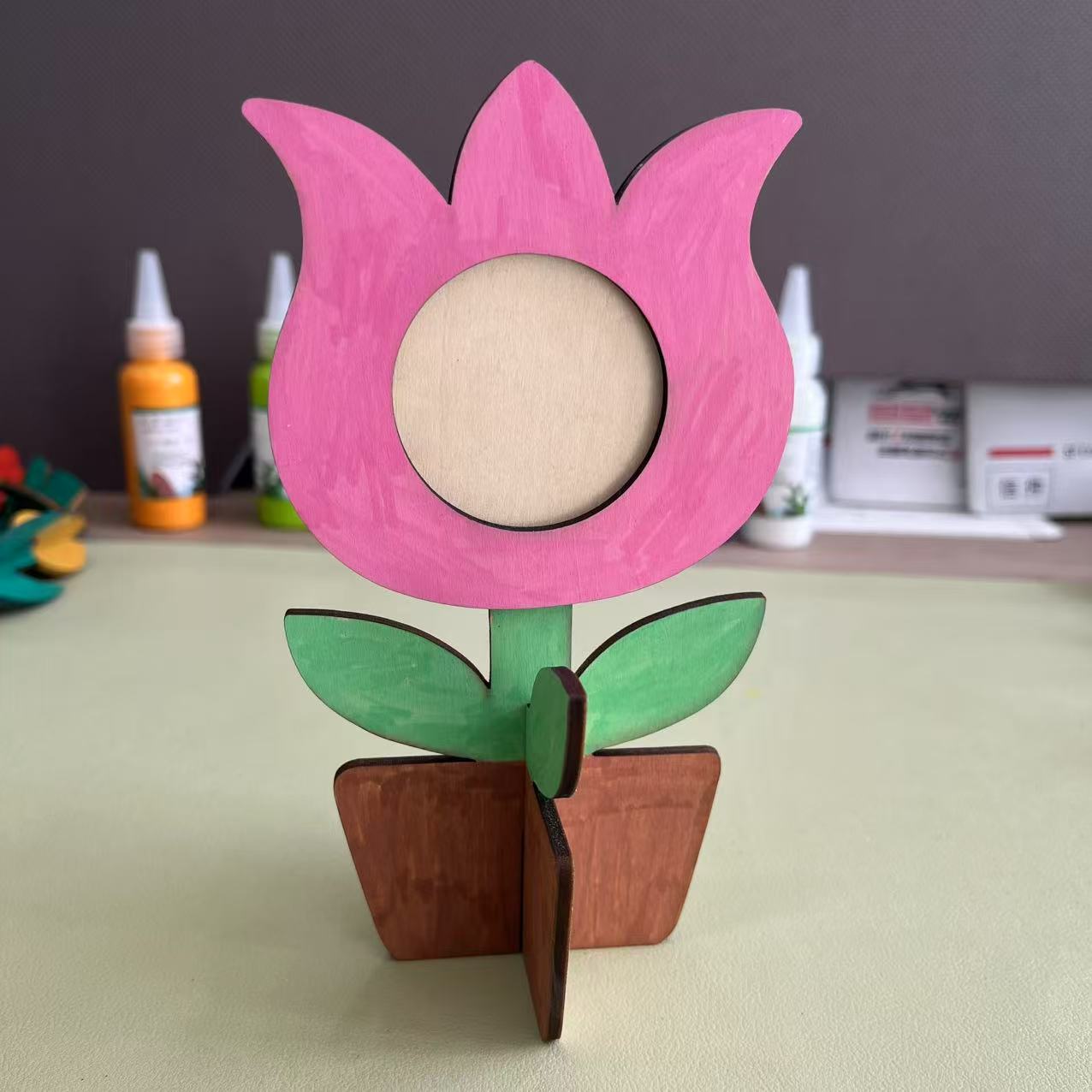 Unfinished Blank Flower Photo Frame Wood Spring Craft For Painting DIY Mother’S Day Gifts From Kids Decorations. 