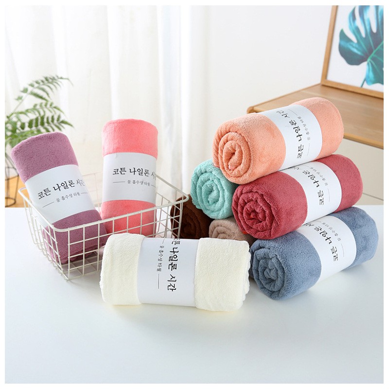 Khăn tắm Hàn sợi bông mềm mịn siêu thấm hút ( giao màu ngẫu nhiên )