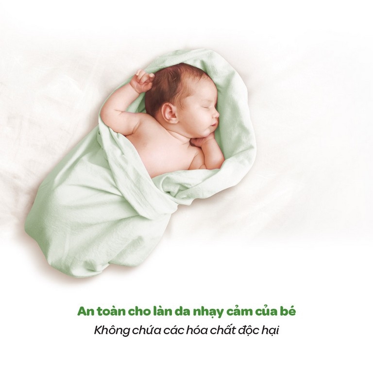 Bỉm tã dán Huggies Platinum Nature Made size S 82 miếng (4-8kg)