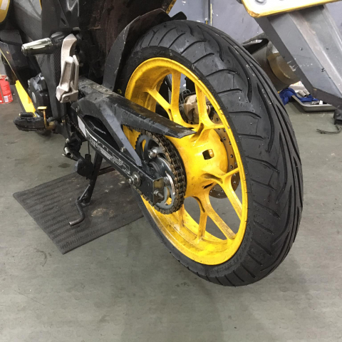Vỏ xe Dunlop 110/70-17 gai GT601 (030005)