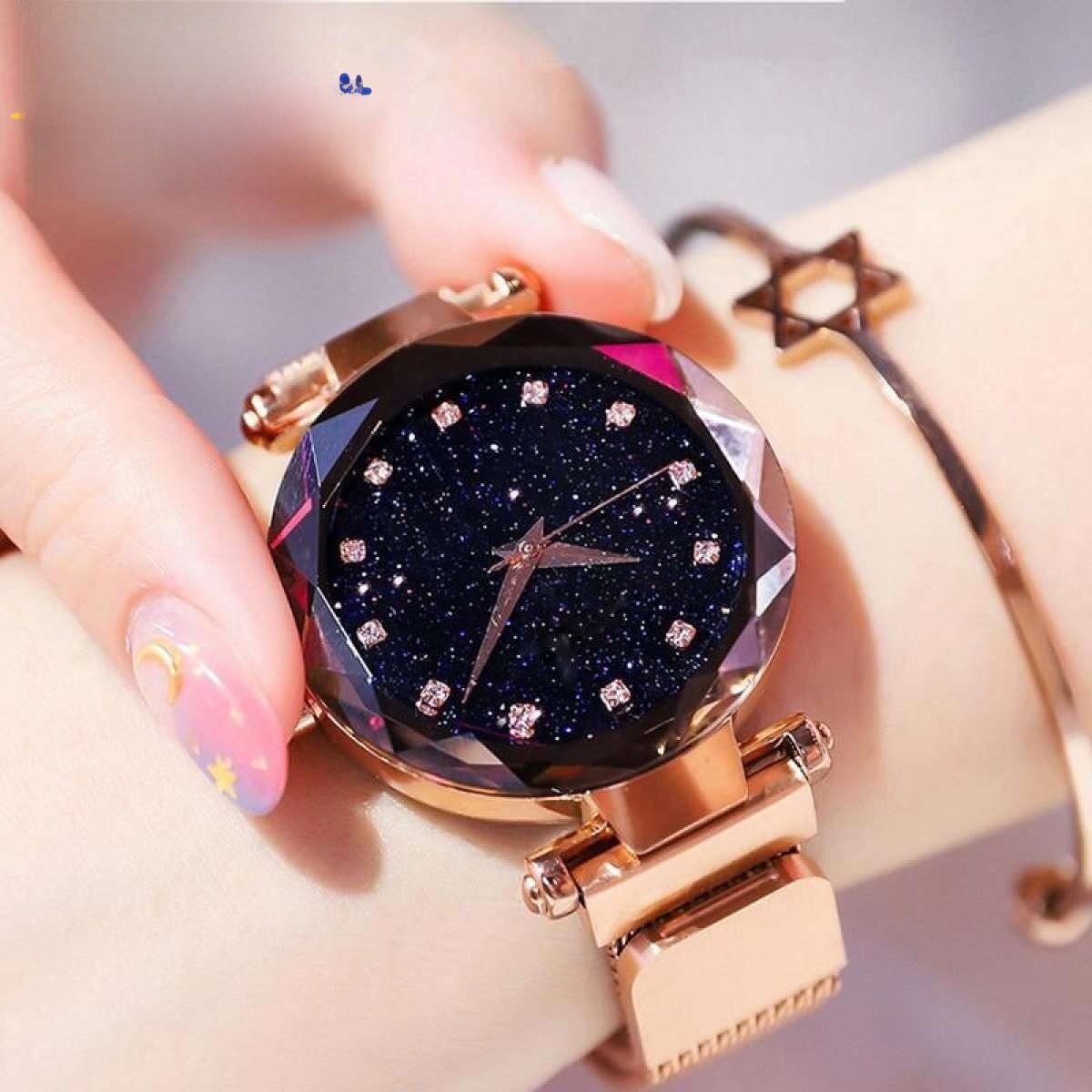 Dior magnet Analog Watch For Women(null)