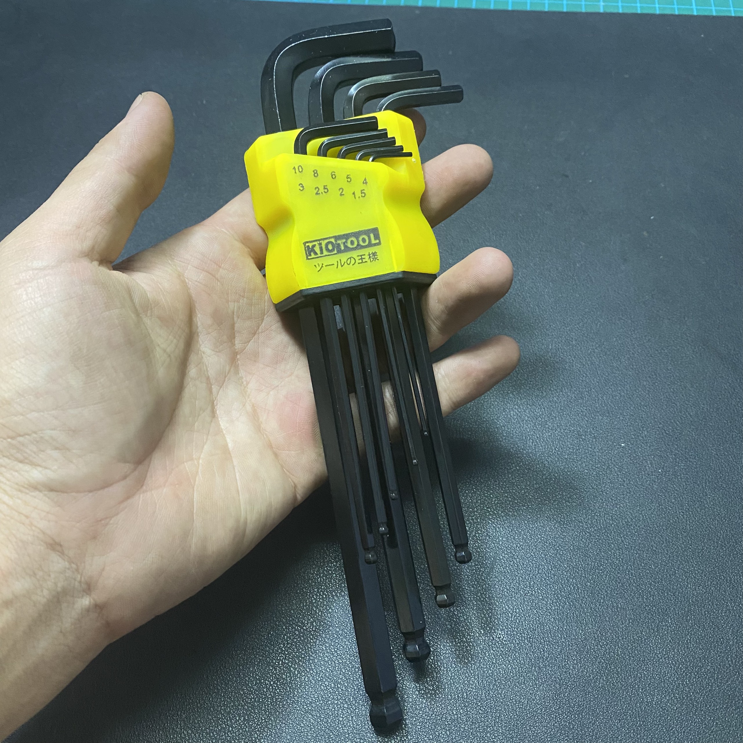BỘ LỤC GIÁC 9 CÂY HỆ MÉT1.5-10MM KIOTOOL