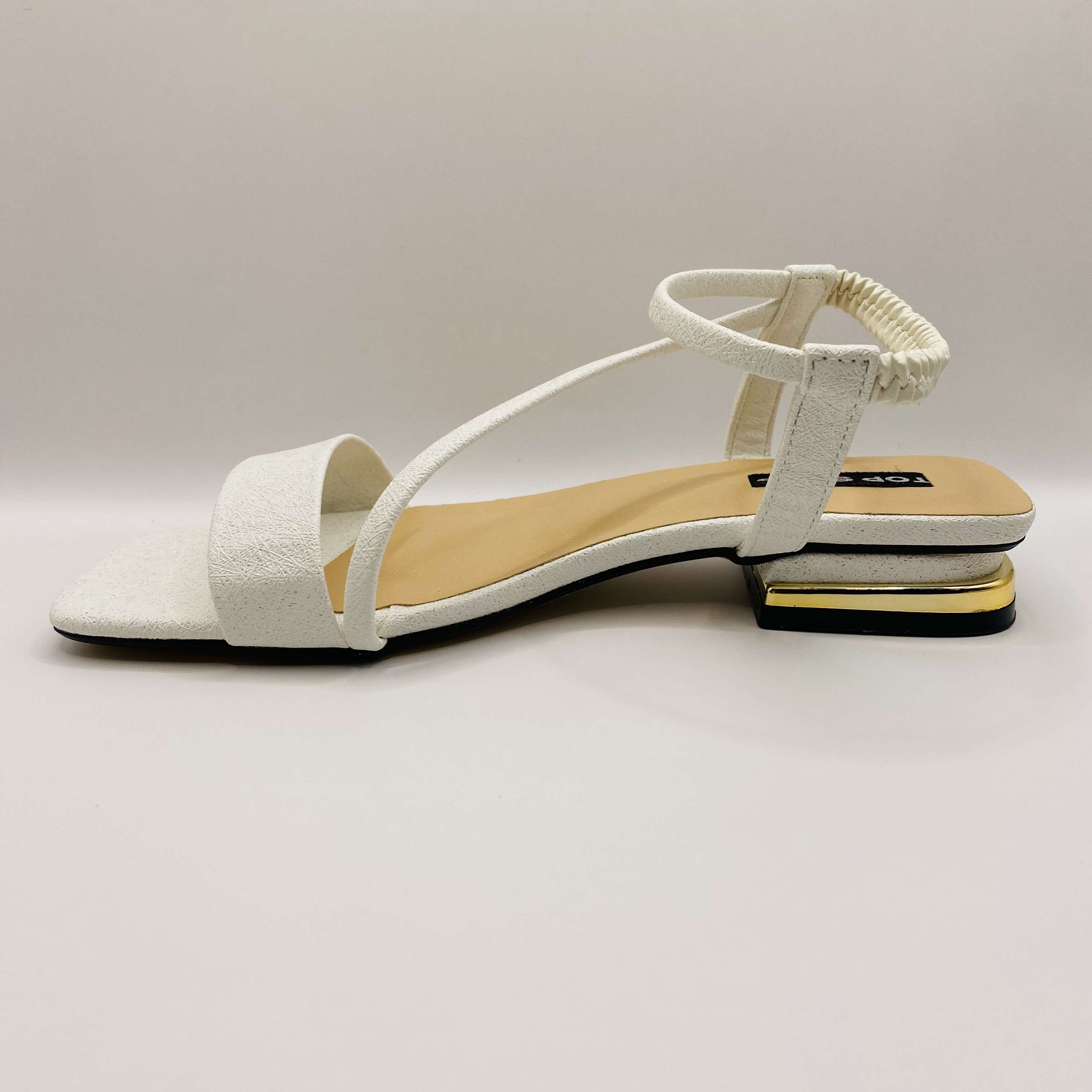 Sandal nữ cao gót 2 phân đế vuông cá tính Luvia 19CG