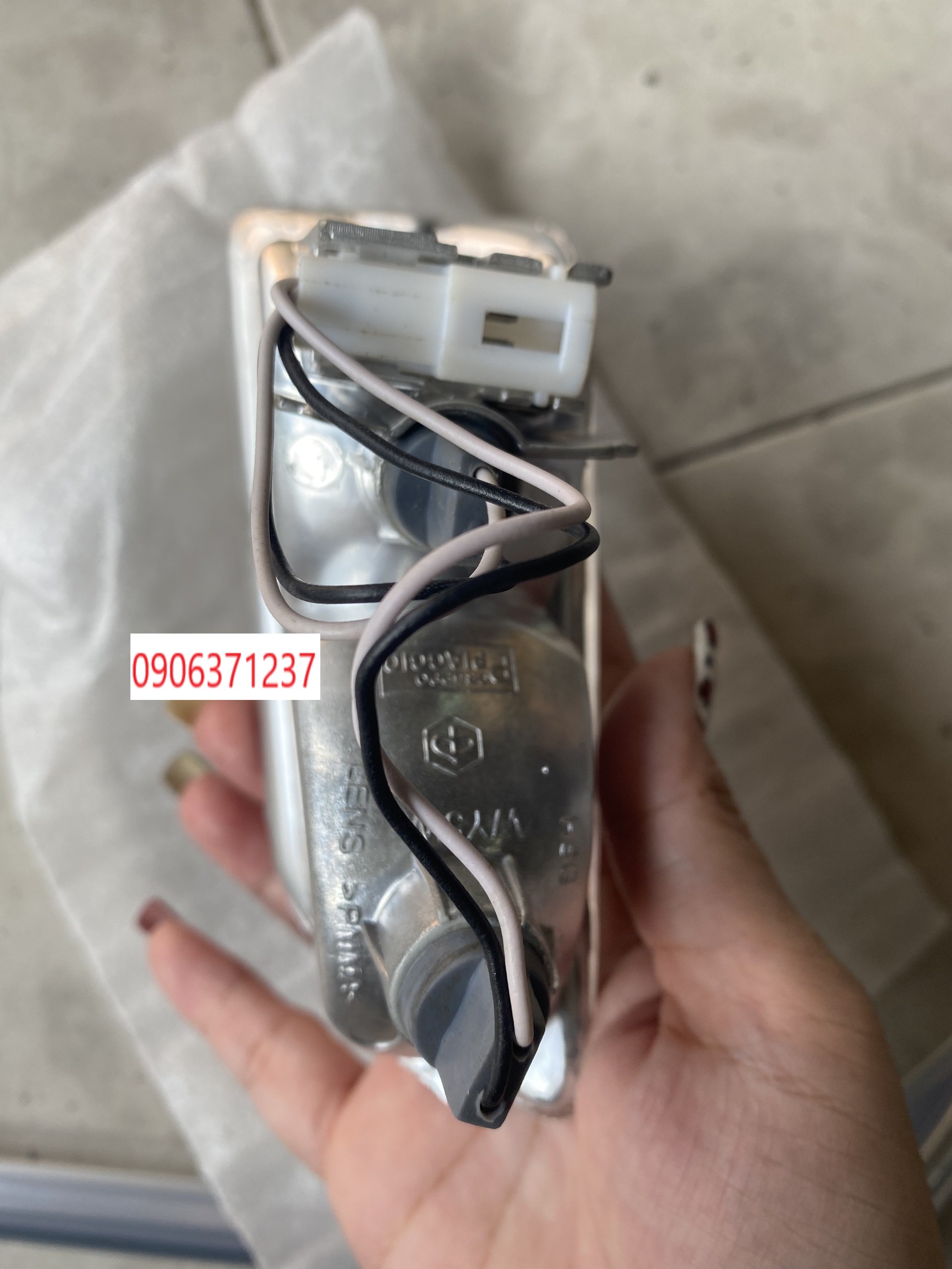Xi nhan trước xe Vespa GTS đời 2010 đến 2015