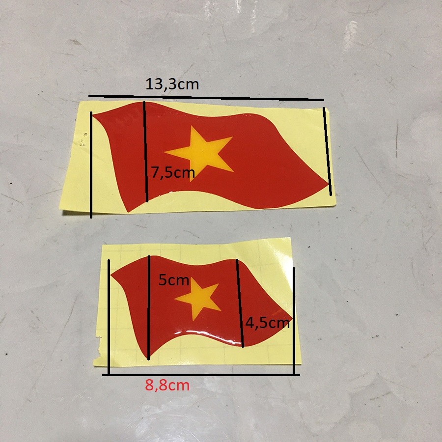 Tem đề can 3D logo cờ Việt Nam (giá 1 cái)