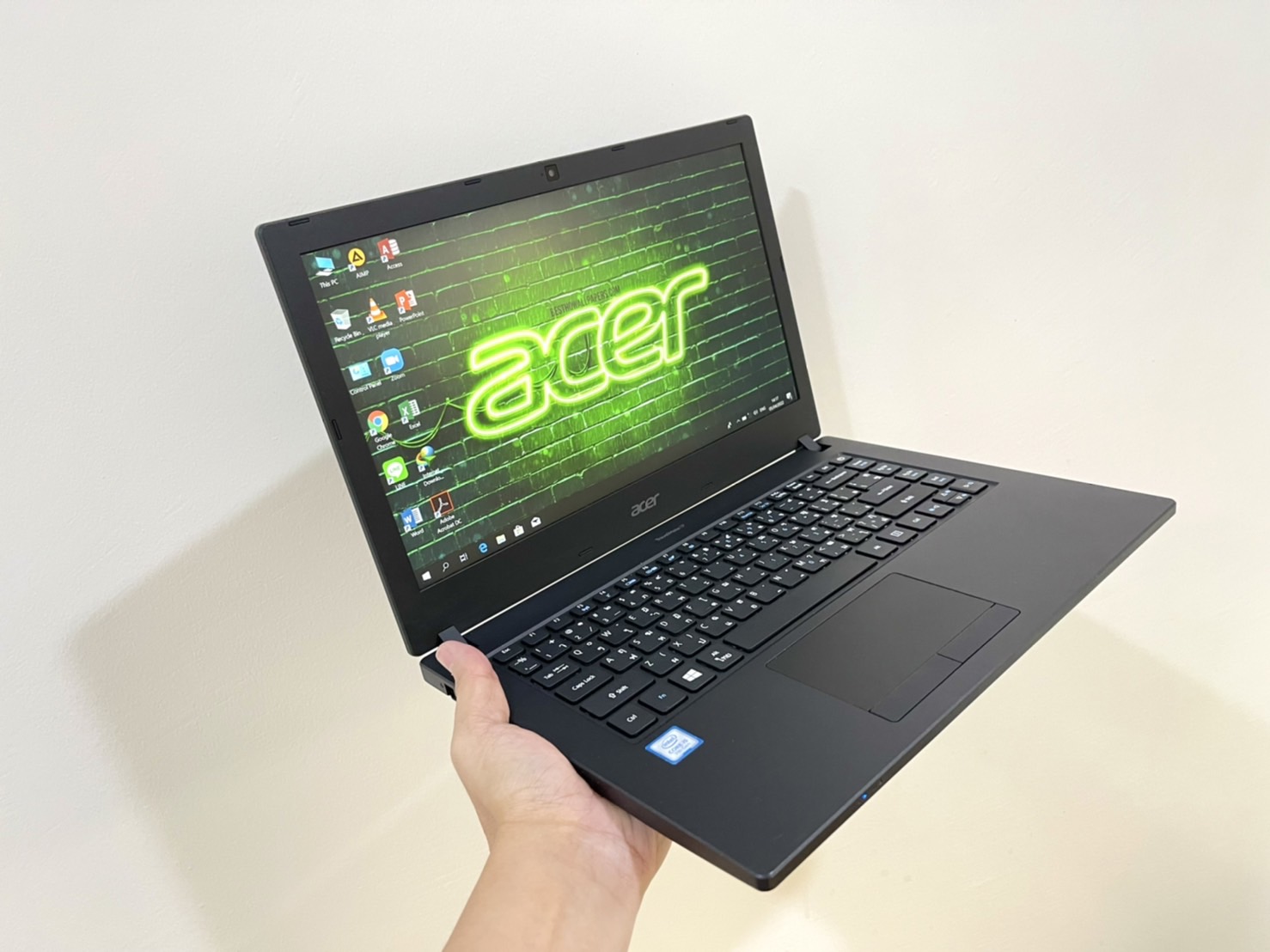 Acer TravelMate P2410-G2-M – PC Portable, Core I3, 4Go RAM, SSD 128Go (occasion)