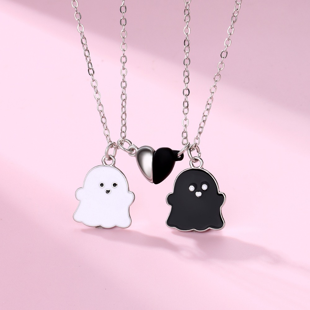 Lovecryst%202Pcs/set%20Cute%20Black%20and%20White%20Ghost%20Magnet%20Best%20Friend%20Necklace%20for%20Girls%20BFF%20Friendship%20Jewelry%20Gift%20-%20Image%202