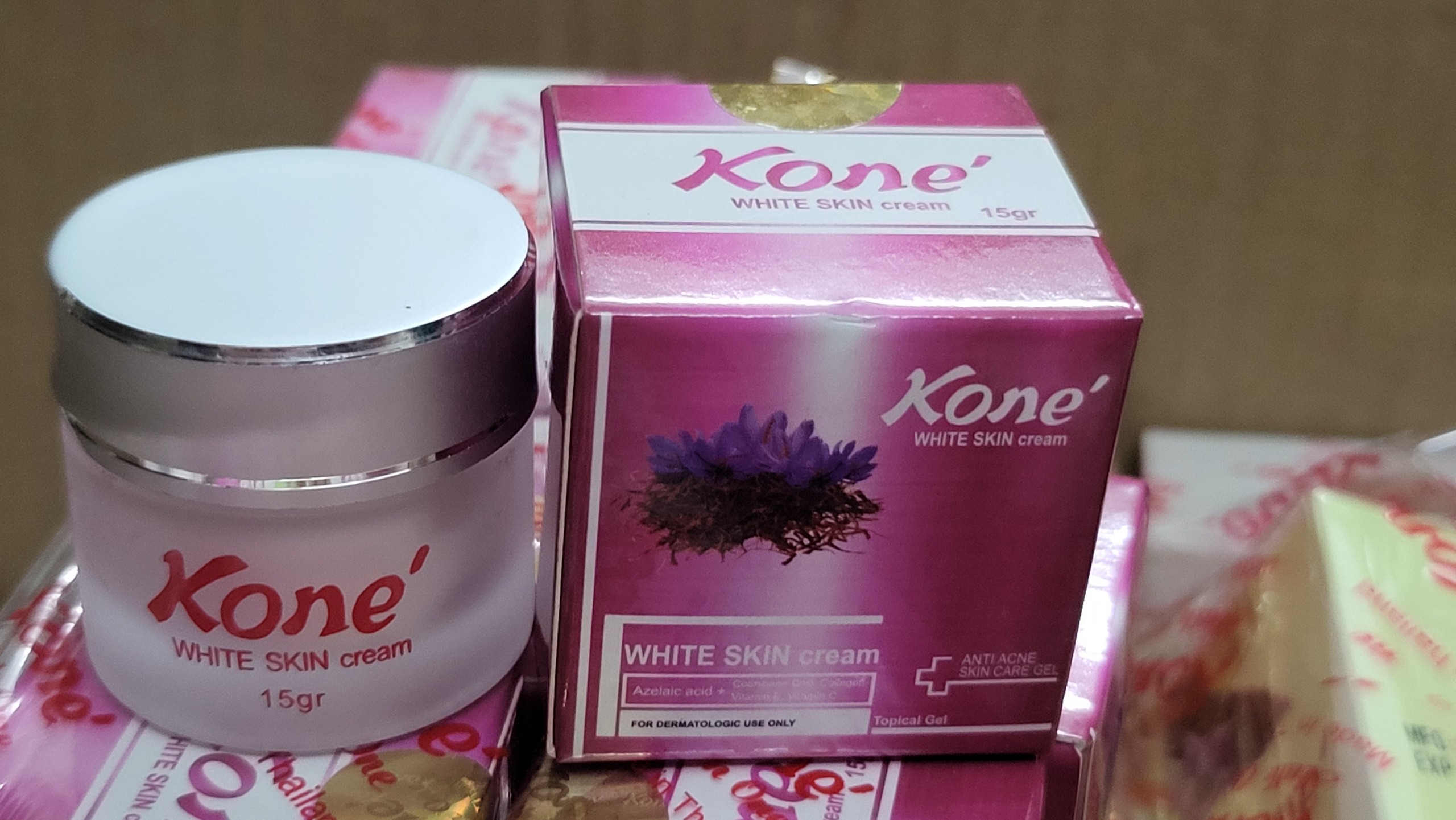 [Chính hãng] Kem mặt Mini Kone 3 chức năng