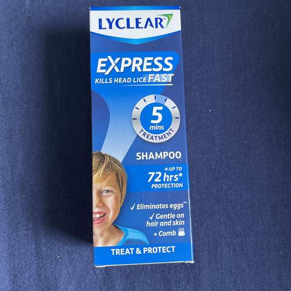 ☀British Lyclear head lice buster shampoo 200ML children over 2 years