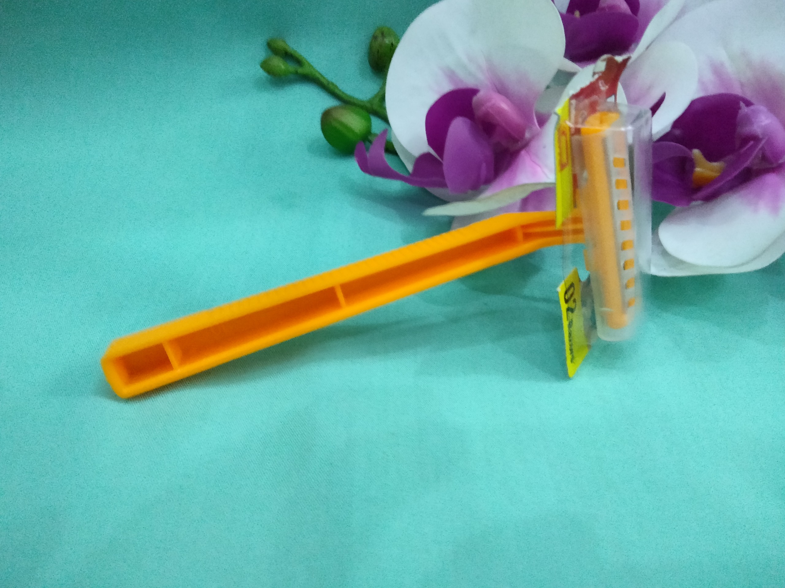 Dao cạo râu Thái vàng - Trường Thọ, TĐ
