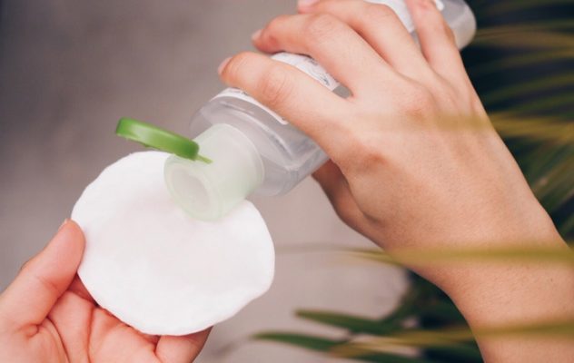 [Hàng tặng không bán - HB Gift] Bông tẩy trang Simple