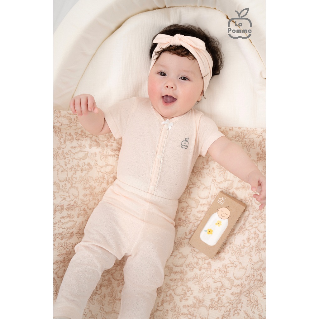 Body chip cộc tay La Pomme đính sticker