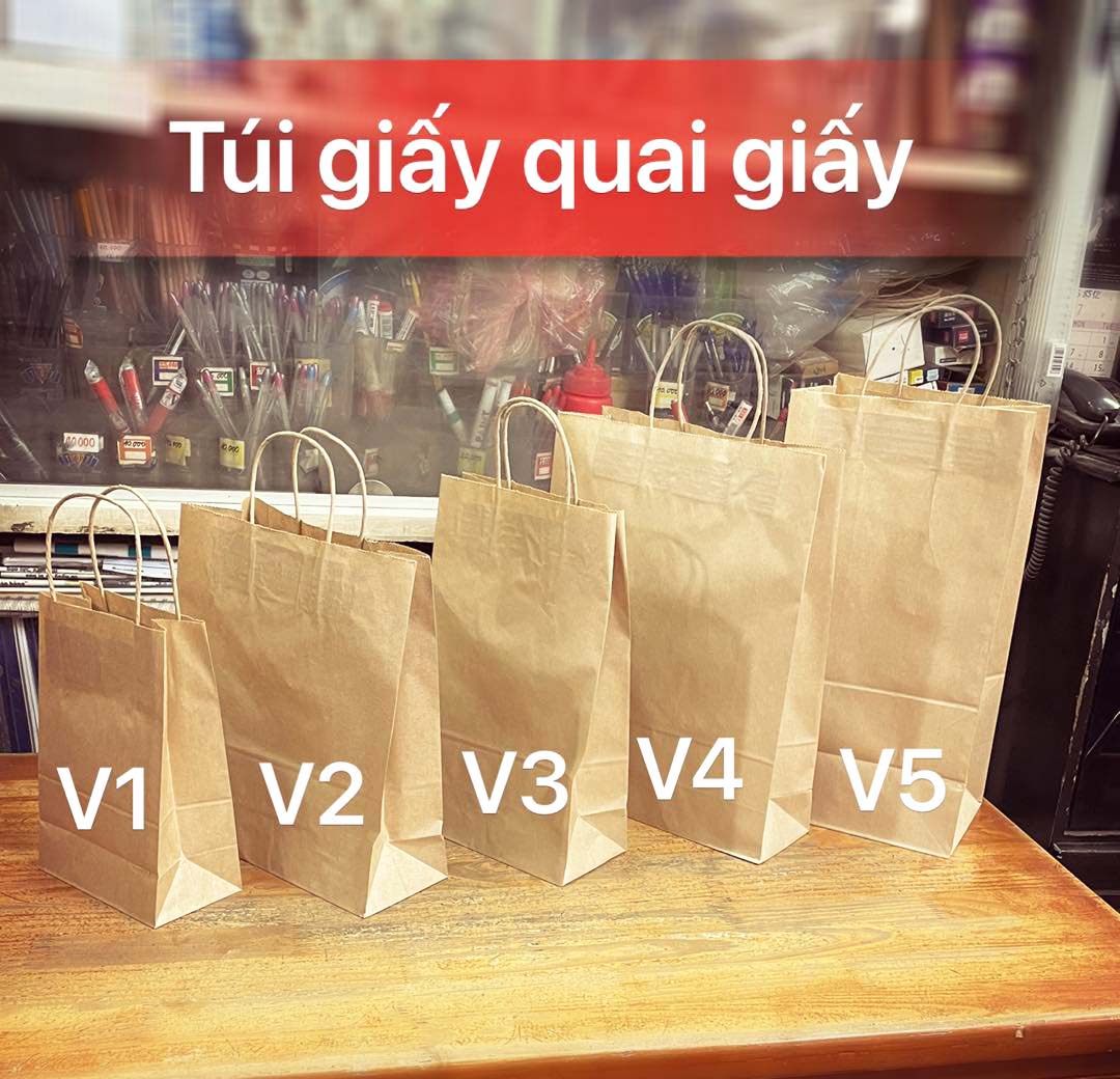 Túi giấy kraft có quai định lượng 120gsm, siêu cứng