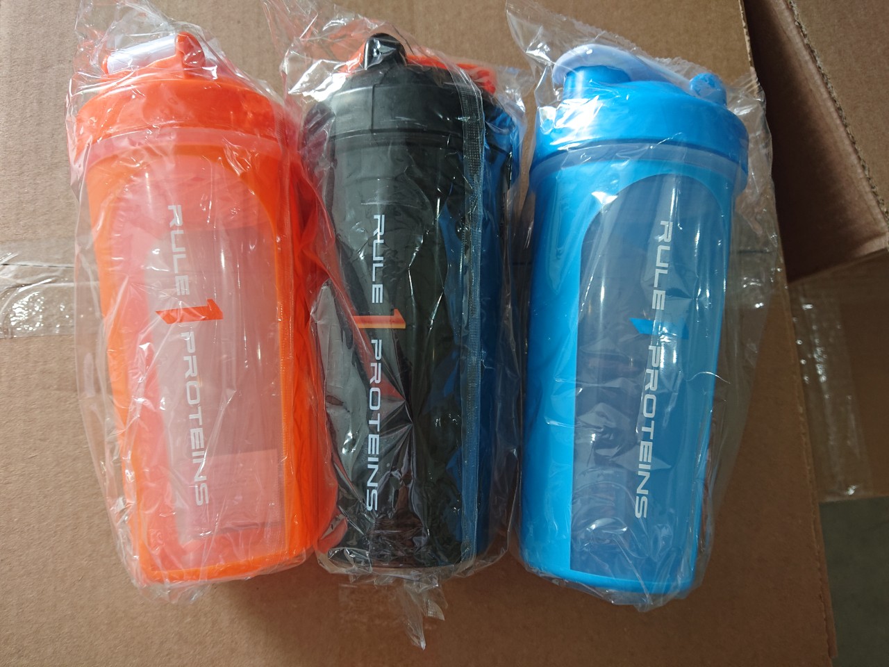 (Quà tặng không bán) Rule 1 Shaker 28oz (800ml)
