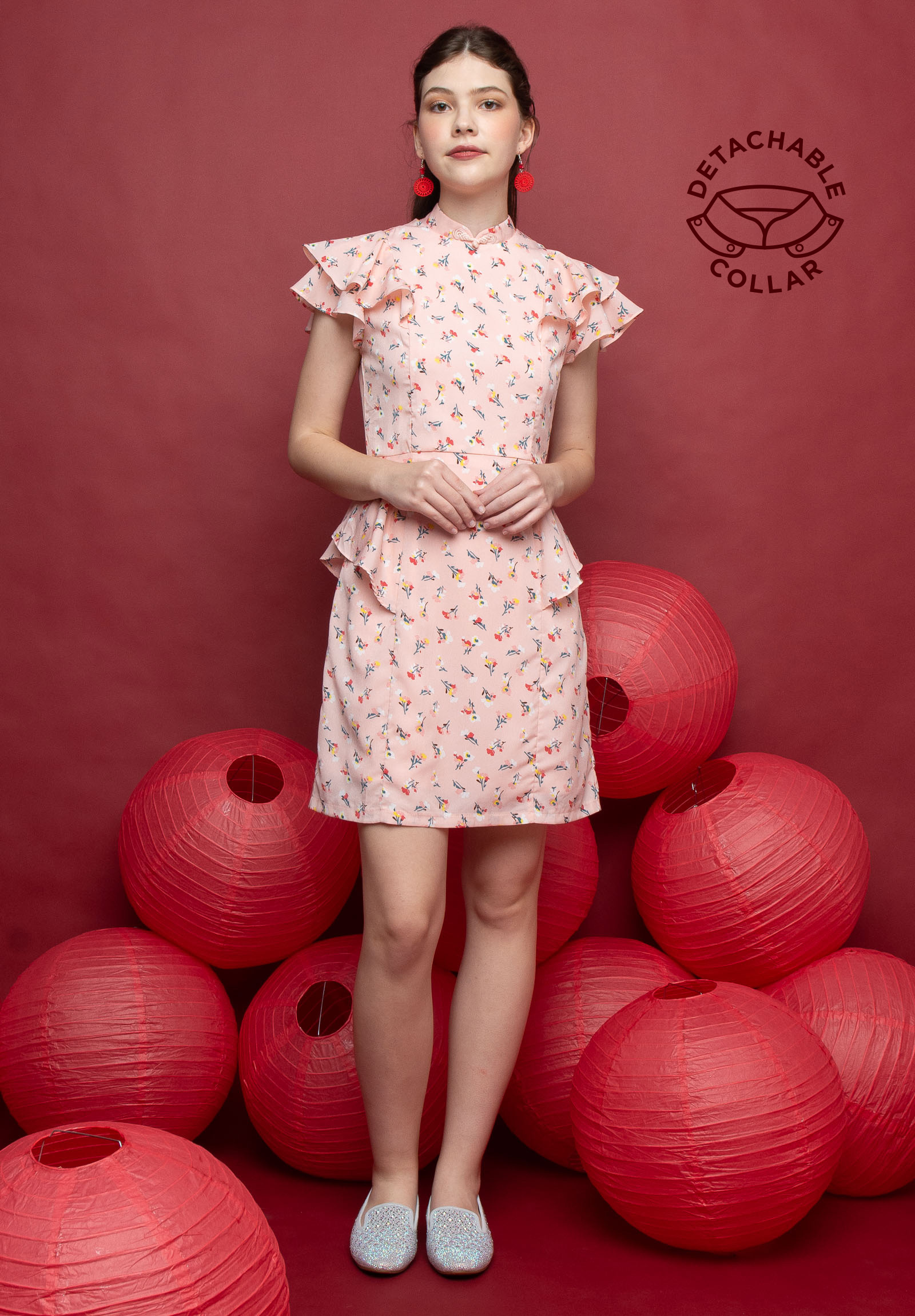 LZZIE GWYNETH DETACHABLE COLLAR 