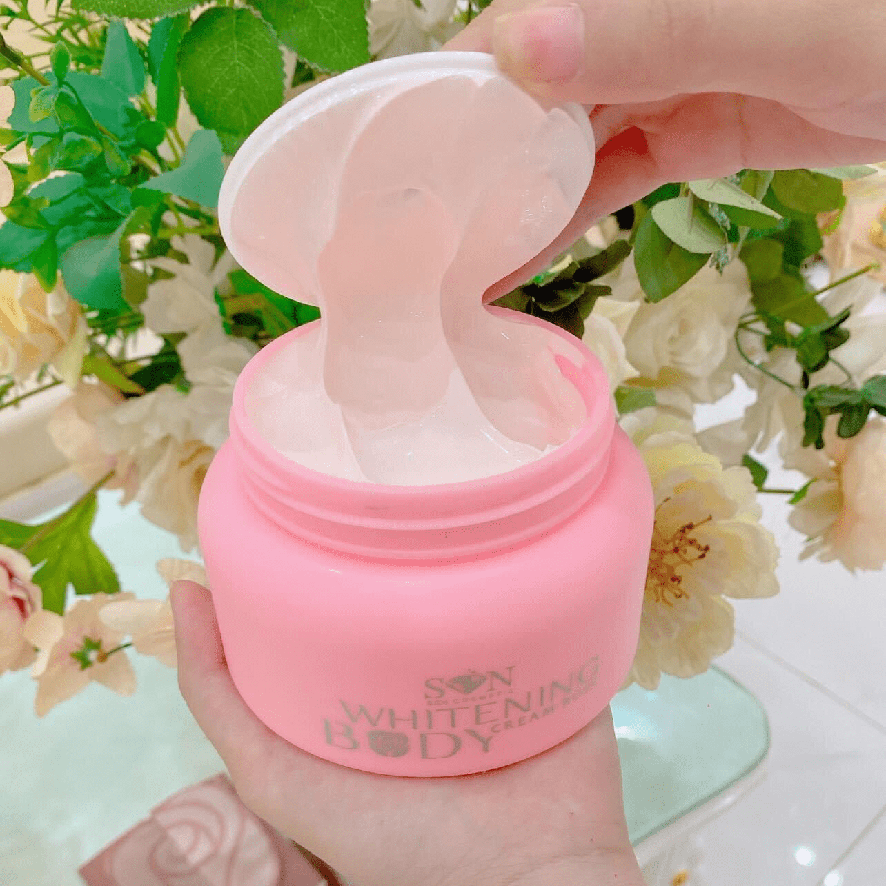 HCM - Kem dưỡng trắng da Body 250g
