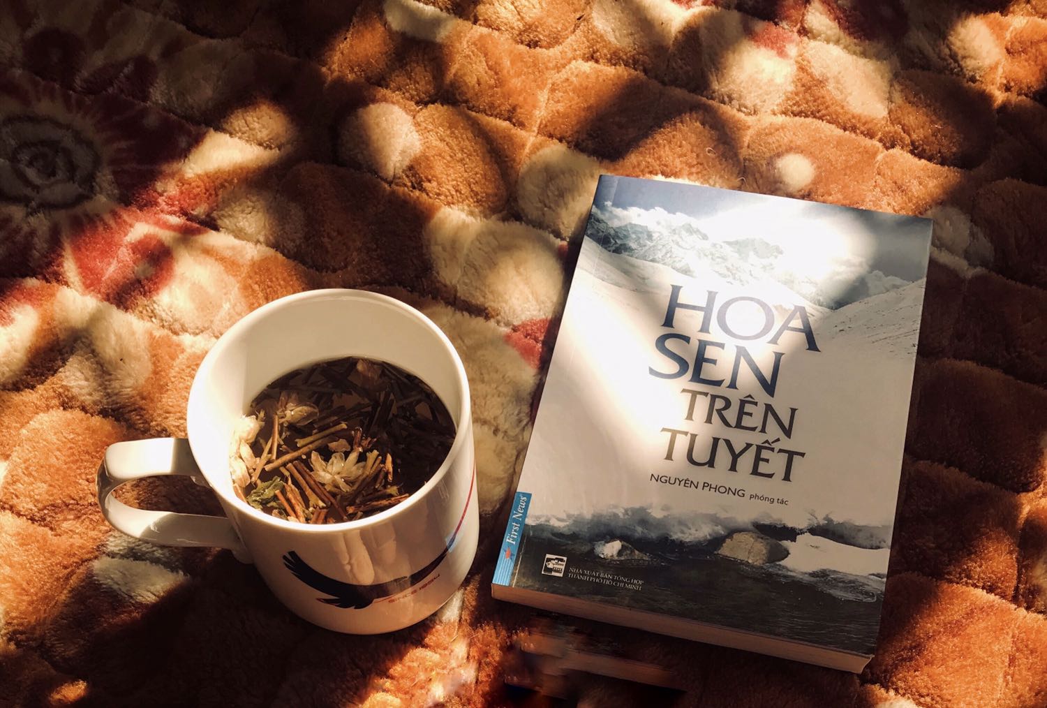 NetaBooks - Hoa Sen Trên Tuyết