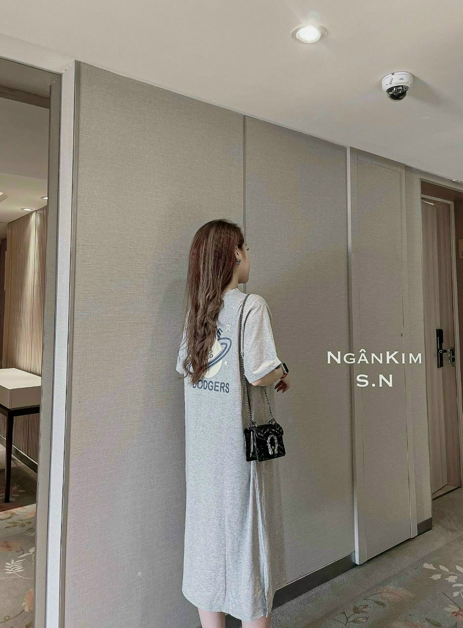 Váy suông bigsize, bầu bí bon chen, vải lụa không nhăn