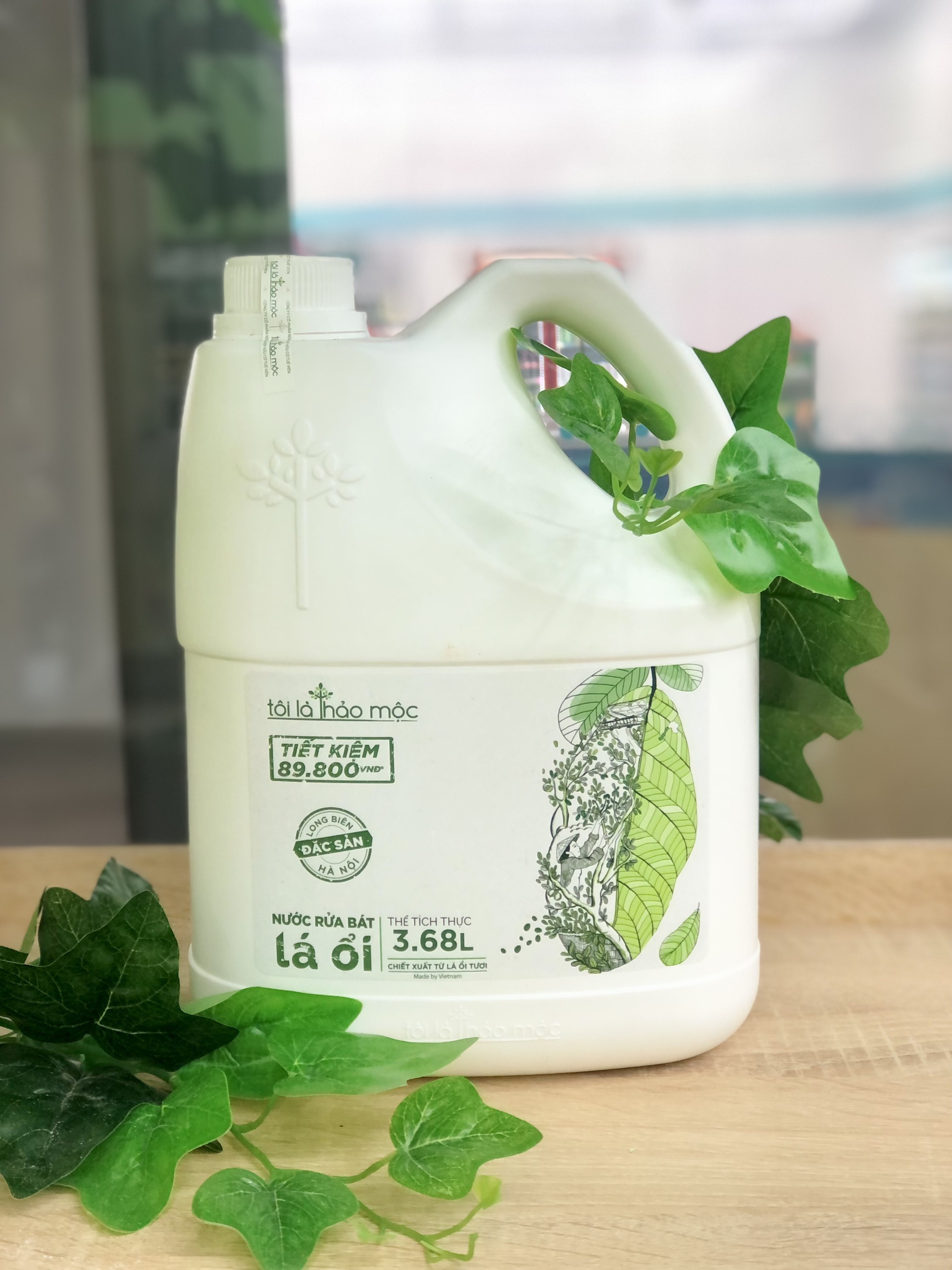 Nước Rửa Bát Lá Ổi  (Tôi Là Thảo Mộc) - Chai 3.68L