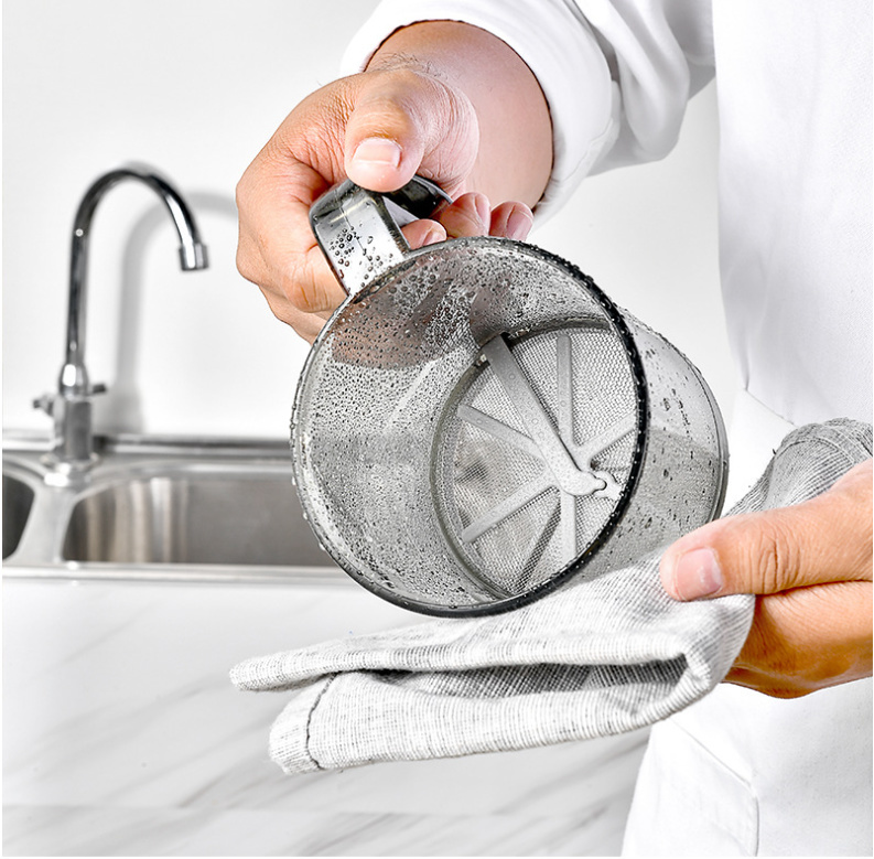 1Pcs Flour Sifter Semi-automatic Handheld Plastic Powder Sifter Kitchen Gadget Handheld Flour Filter Professional Flour Sifters