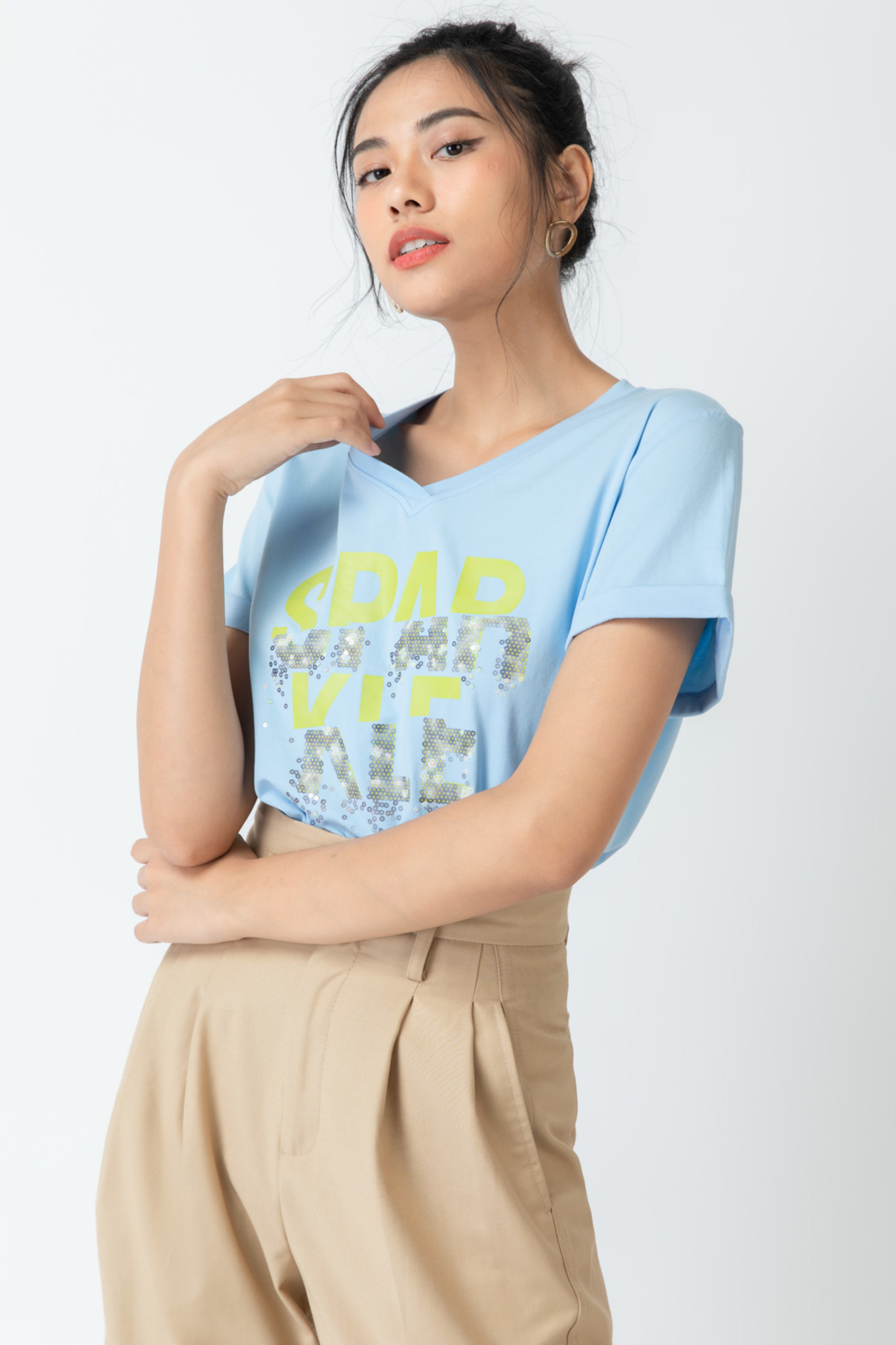 Áo thun cổ V spar kle IVY Moda MS 57M6585