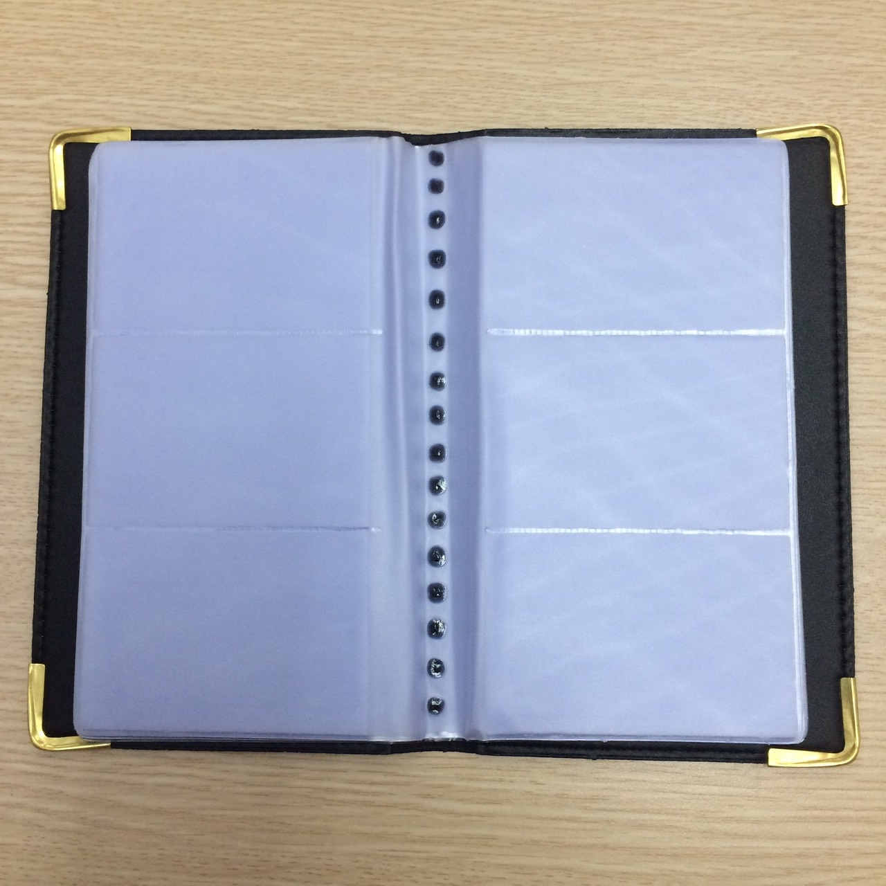 Sổ đựng 180 Card Datamate