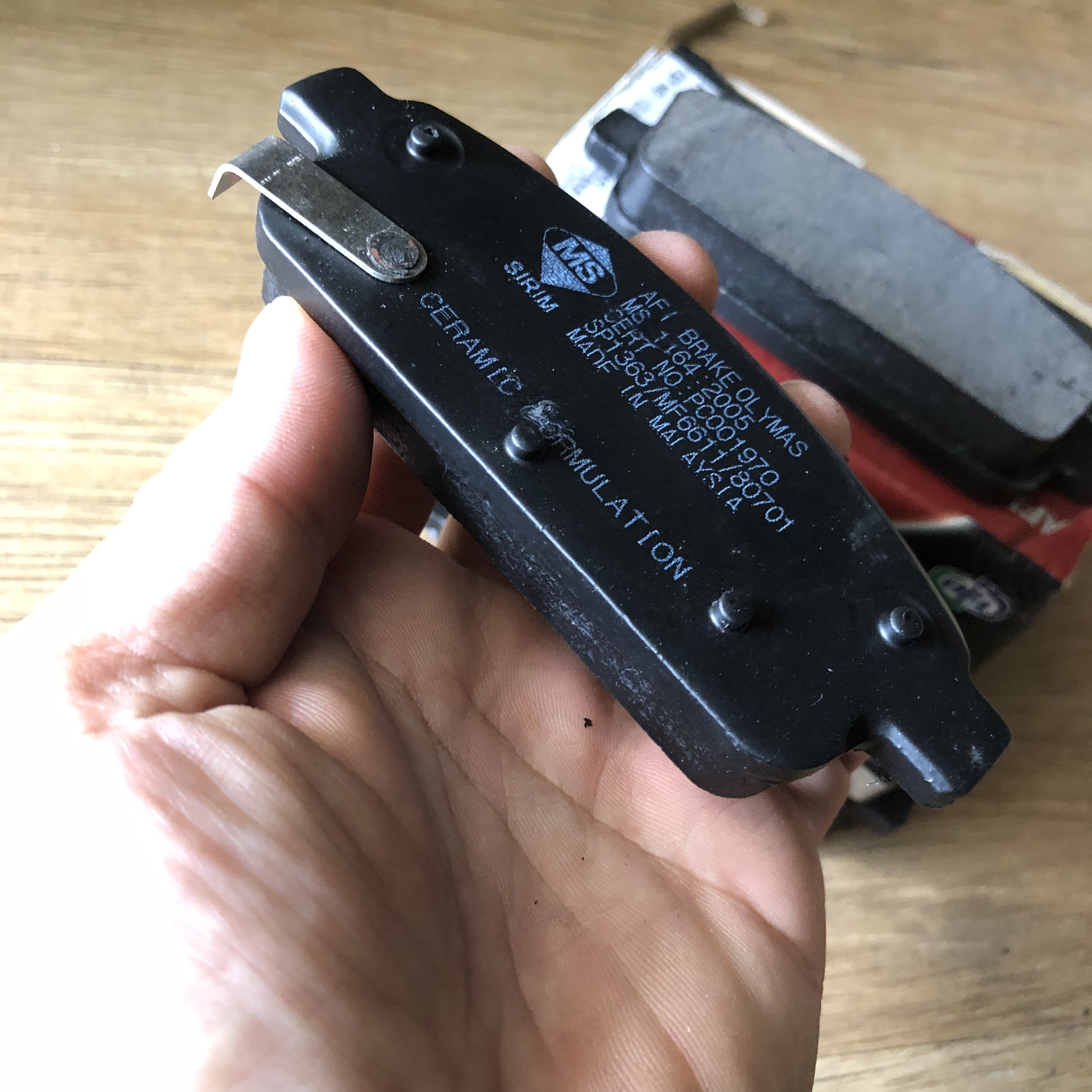 MÁ PHANH ĐĨA SAU CHEVROLET CRUZE