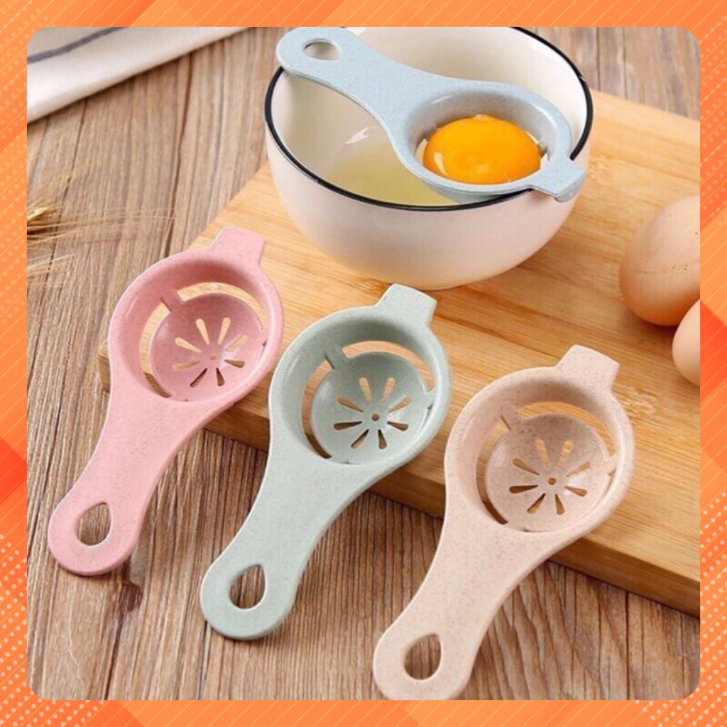 Dụng Cụ Lọc Tách Lòng Đỏ Trứng chất liệu nhựa lúa mạch