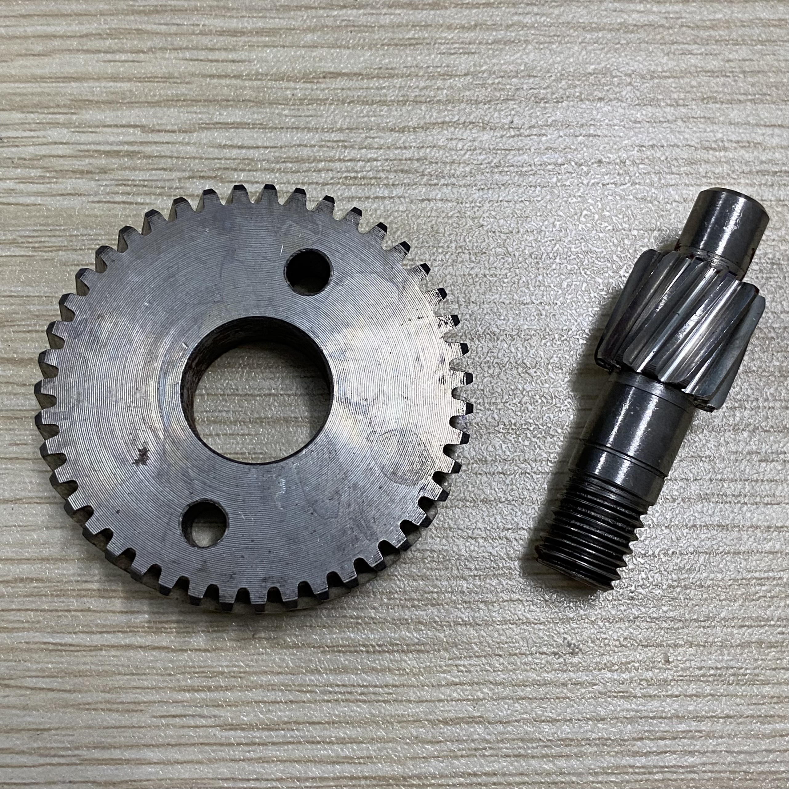 (Set of Gear) Bộ nhông bánh răng chà nhám tăng MAKITA 9403, DCA AST610 (2 chi tiết)
