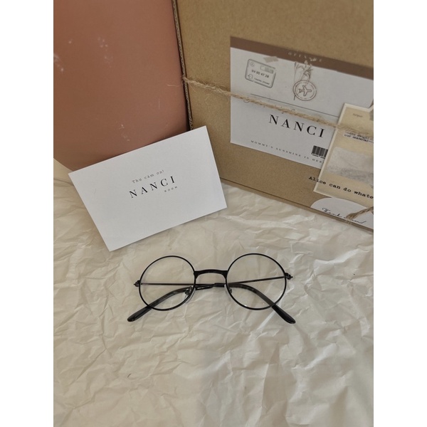 Mắt kính em bé tròn Nanci room