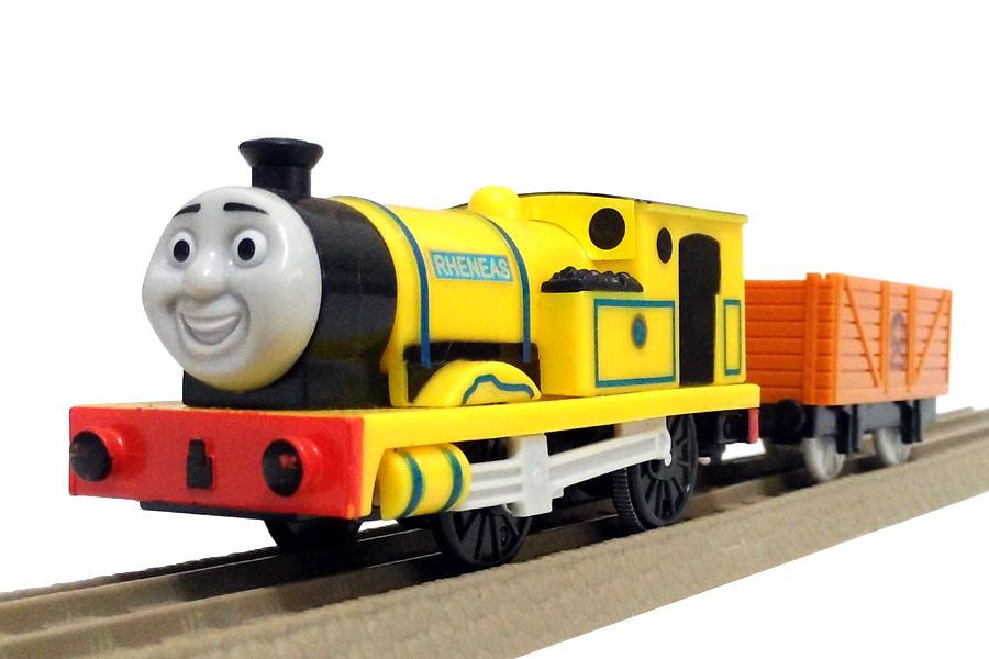 trackmaster yellow rheneas