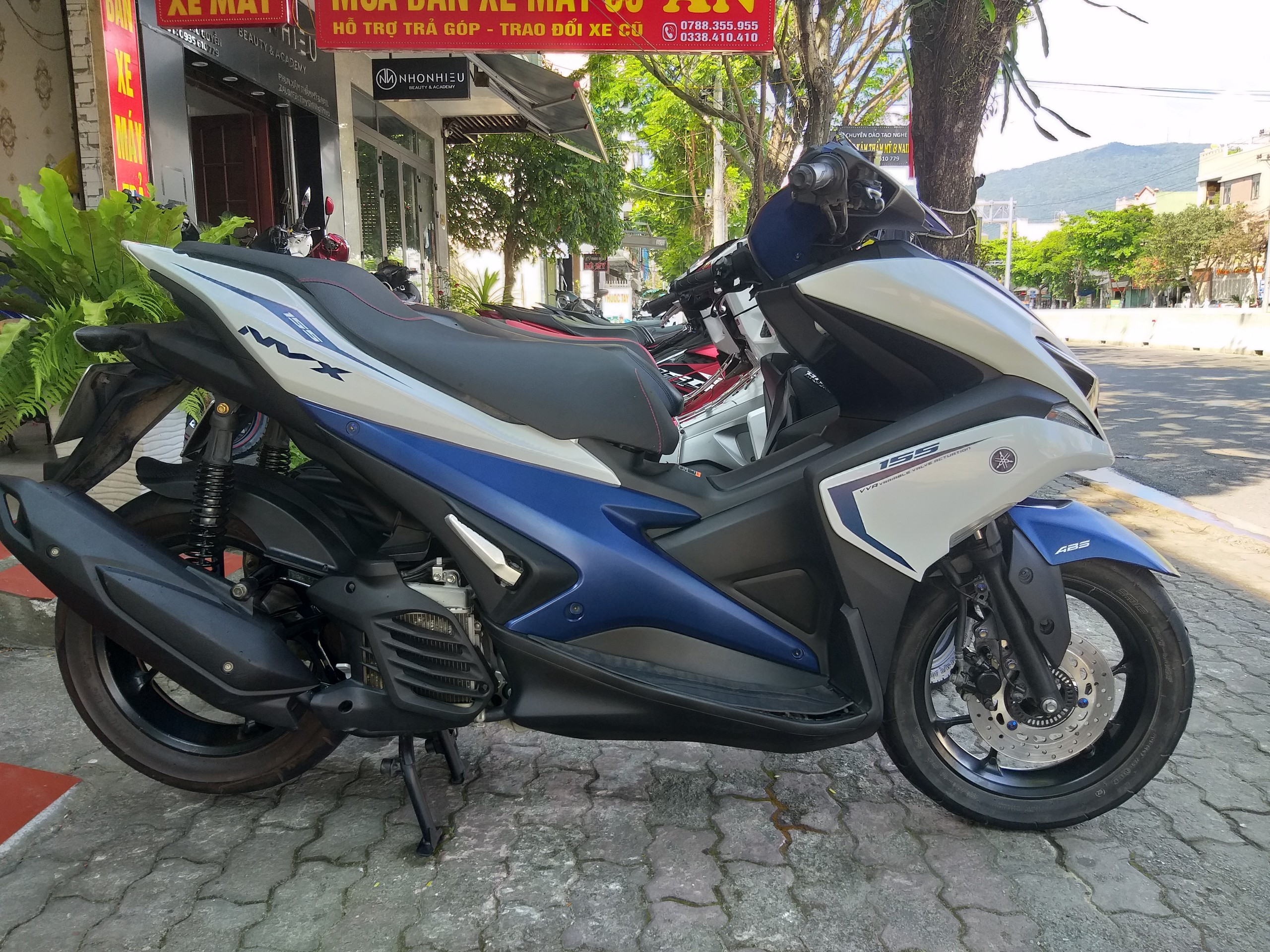 Tem rời nvx 155 xanh đá xe trắng