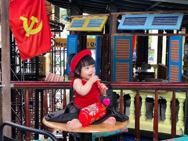 Set yếm nhung đỏ 3 chi tiết