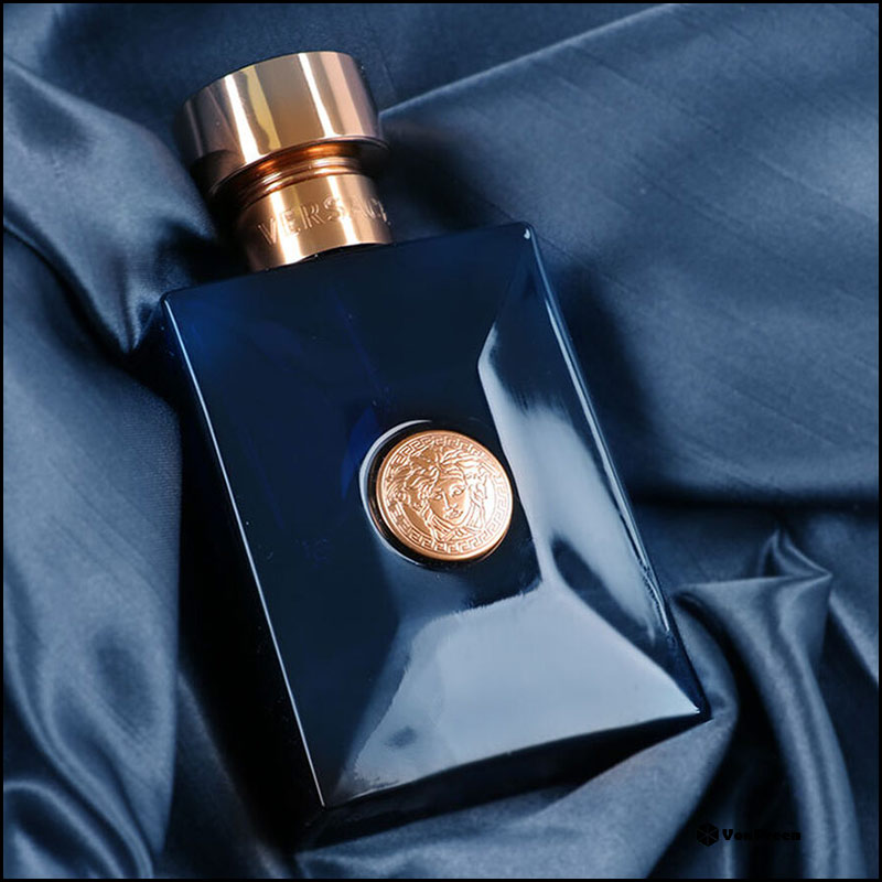 Nước Hoa Nam Versace Dylan Blue 100Ml