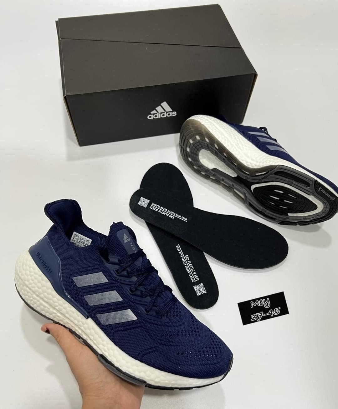adidas gazelle silver green womens สีดำ adidas รองเท้าผู้ชาย Ultraboost 1.0 main image 0
