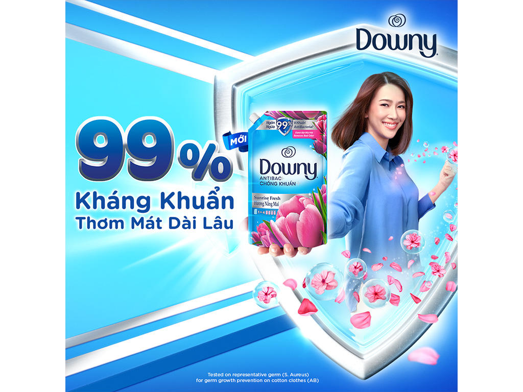 NƯỚC XẢ VÀI DOWNY NẮNG MAI 1.5L
