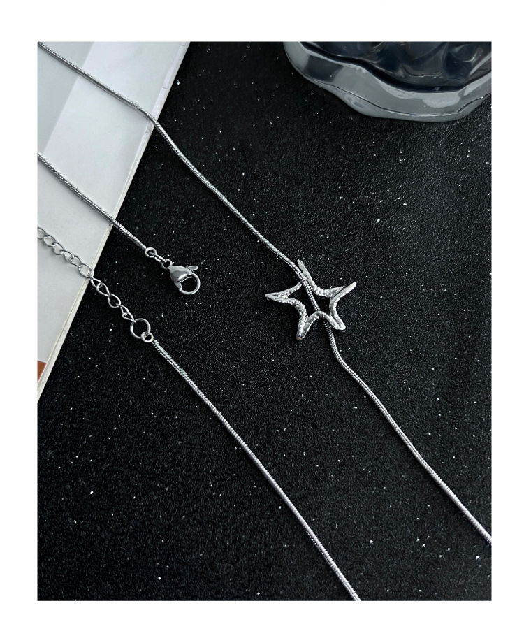 Fashion%20Y2K%20Punk%20Irregular%20Hollow%20Star%20Pendant%20Necklace%20Hip%20Hop%20Trendy%20Jewellery%20Gifts%20For%20Women%20Men%20-%20Image%208