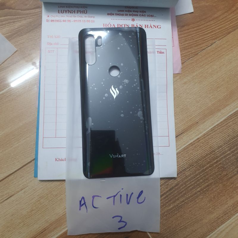 Nắp lưng vsmart active 3 bao test