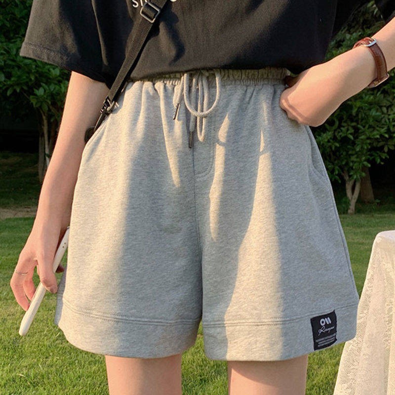 quần short nữ cạp chun gắn logo 2 màu